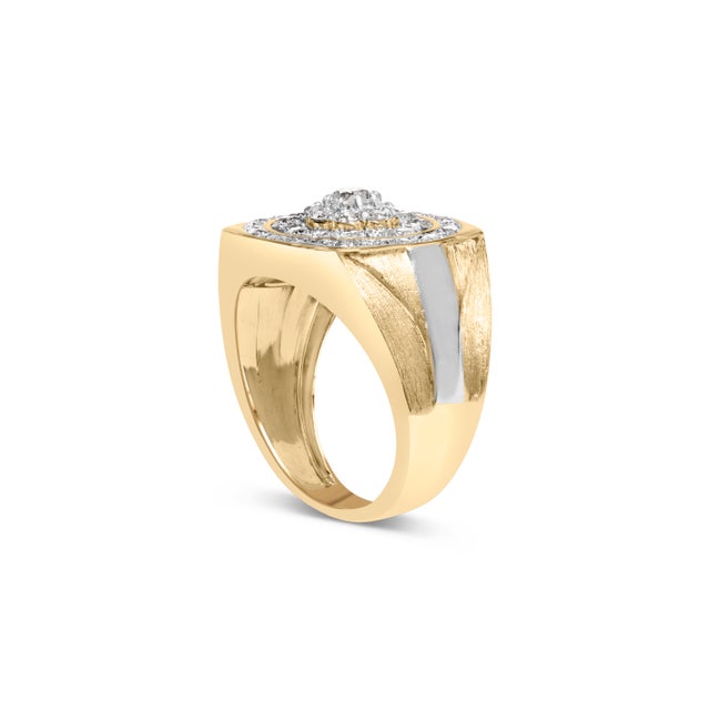 Contemporary 10K Yellow Gold 1 1/2 Cttw Diamond Cluster and Halo Signet Mens Ring (K-L Color, I1-I2 Clarity) - Size 10 For Sale - Image 3 of 6
