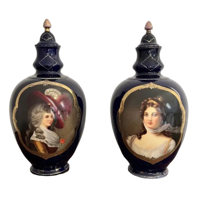 Victorian Porcelain Hand Painted Lidded Vases, 1860s, Set of 2 For Sale
