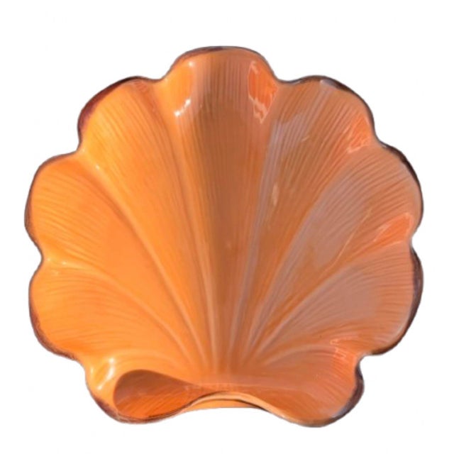 Vintage Italian Costal Clam Shell Extra Large Plates Hand Painted - Set of 12 For Sale In Miami - Image 6 of 12