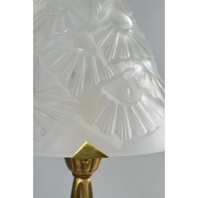 Bronze French Art Deco Lamp by Francis Hubens & Degue - 1930 France For Sale - Image 8 of 13