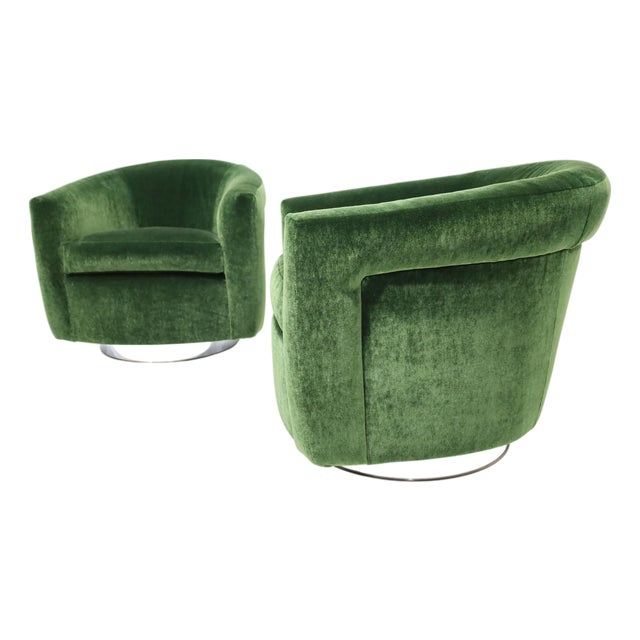 Milo Baughman Tilt Swivel Lounge Chairs in Plush Green Mohair, 1970s For Sale