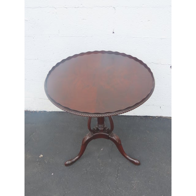1940s Weiman Furniture Pie Crust Flame Mahogany Round Side End Table 6631 For Sale - Image 5 of 12