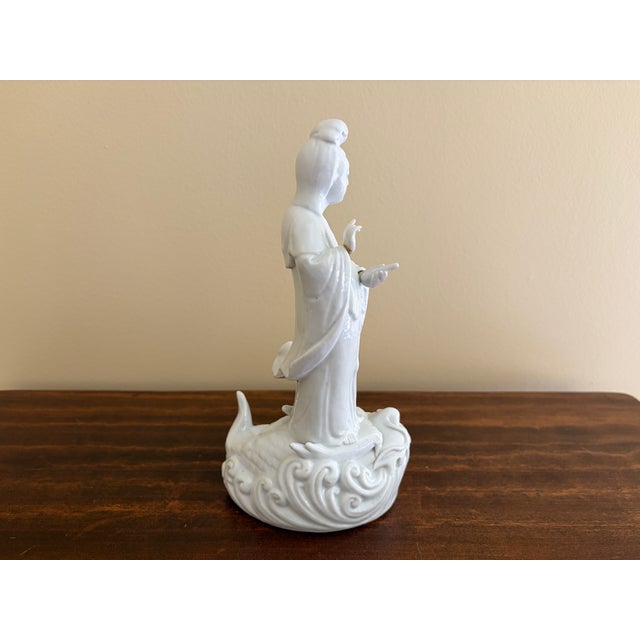 Mid-Century Chinese Blanc De Chine Porcelain Figure of Quan Yin on a Stylized Fish For Sale - Image 10 of 11