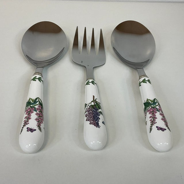 Late 20th Century Vintage Portmeirion Botanical Garden Meat Fork & Pair of Serving Spoons Set - 3 Pieces. For Sale - Image 5 of 9