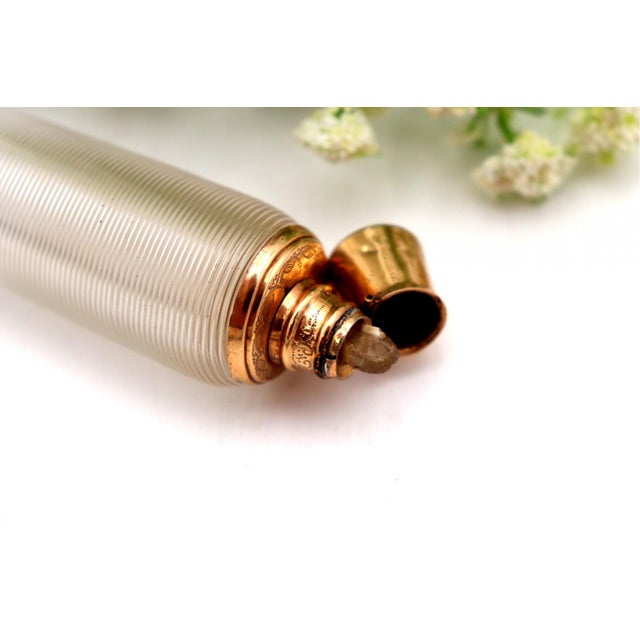 Perfume Bottle in Glass and 15K Gold For Sale - Image 5 of 7
