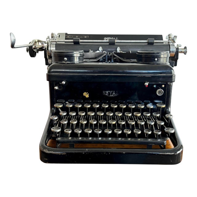 1930s Royal KHM Working Typewriter For Sale
