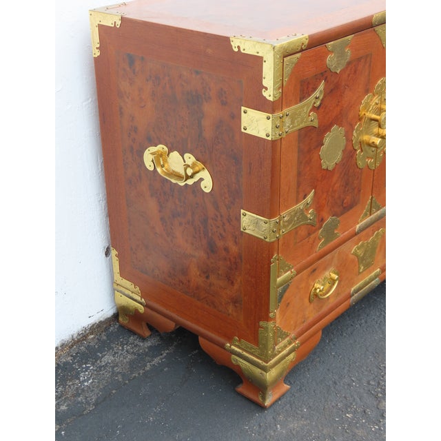 Asian Style Hollywood Regency Nightstands End Side Bedside Table Cabinet 6670 For Sale - Image 16 of 17