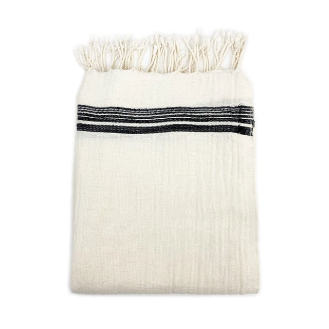 2010s Turkish Oyster Linen Towel For Sale - Image 5 of 5