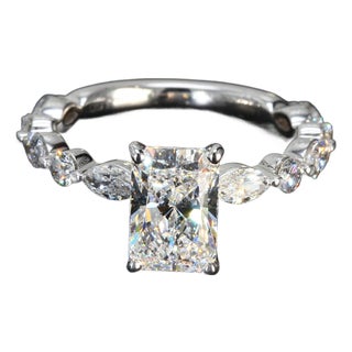 14k White Gold & 2ct Radiant Lab-Grown Diamond Engagement Ring - Ring Size 6.25 For Sale