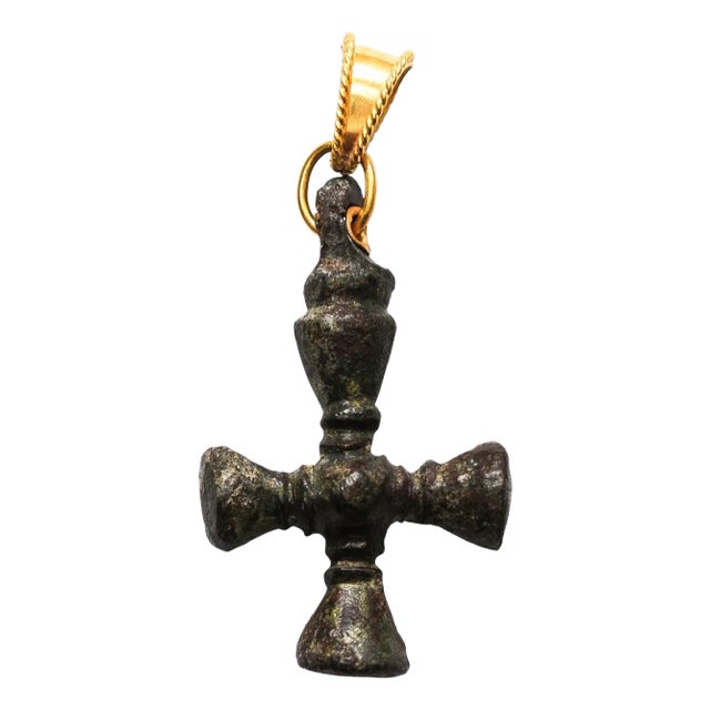 A Carved Byzantine Bronze Cross With 21K Bale For Sale