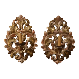 Pair of 19th Century French Carved Giltwood Wall Sconces With Leaf Motifs