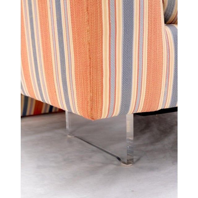 Pair Mid Century Modern Lucite Base Floating Lounge Club Chairs For Sale - Image 15 of 18