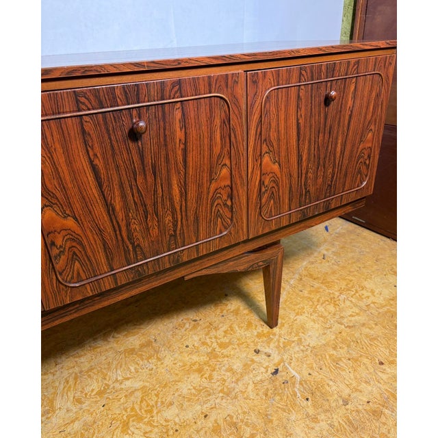 1960s Mid-Century Modern Sideboard by Beautility, 1960 For Sale - Image 5 of 9