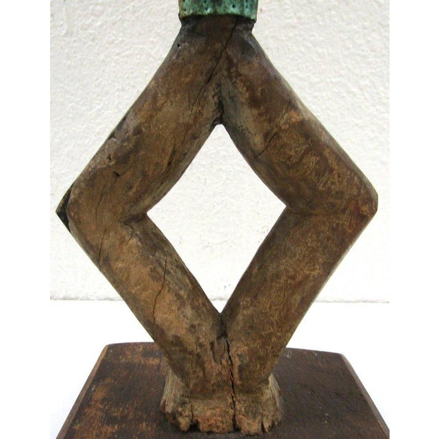 Antique Bakota Reliquary Kota Mask Figure Sculpture From the Tribe in Gabon For Sale - Image 16 of 18