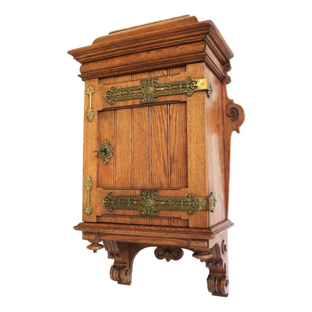 Antique Arts and Crafts European Small Wall Cabinet in Oak and Brass, 1900s For Sale