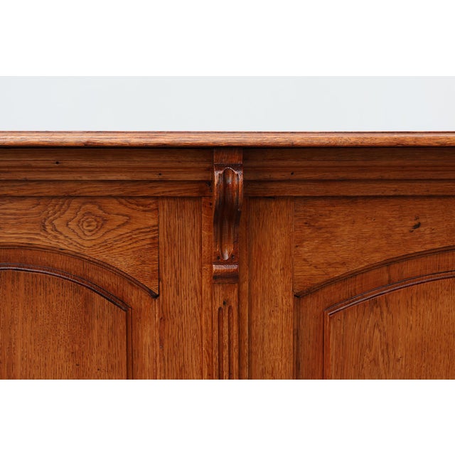 Large Mid-19th Century French Oak Bar Counter For Sale - Image 12 of 18
