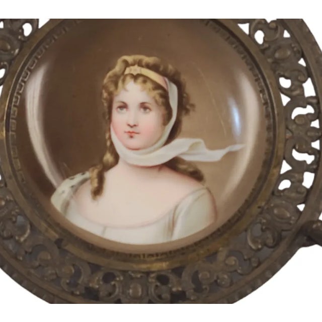 Metal Antique Late 19th Century Portrait Plate Queen Louise of Prussia Bronze Card Trinket Tray Holder For Sale - Image 7 of 10