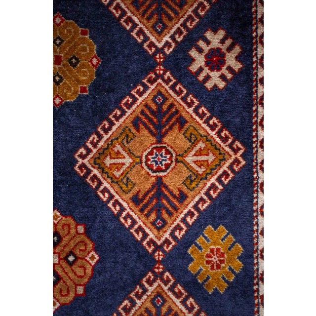 Caucasian Hand-Knotted Ganja Rug For Sale - Image 6 of 8