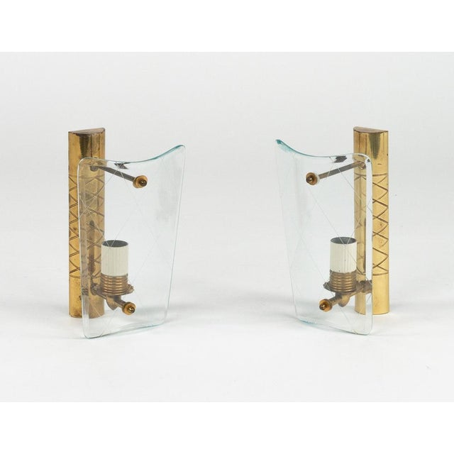 Mid-Century Brass and Curved Glass Sconces in the style of Fontana Arte, Italy, 1950s, Set of 2 For Sale - Image 15 of 17