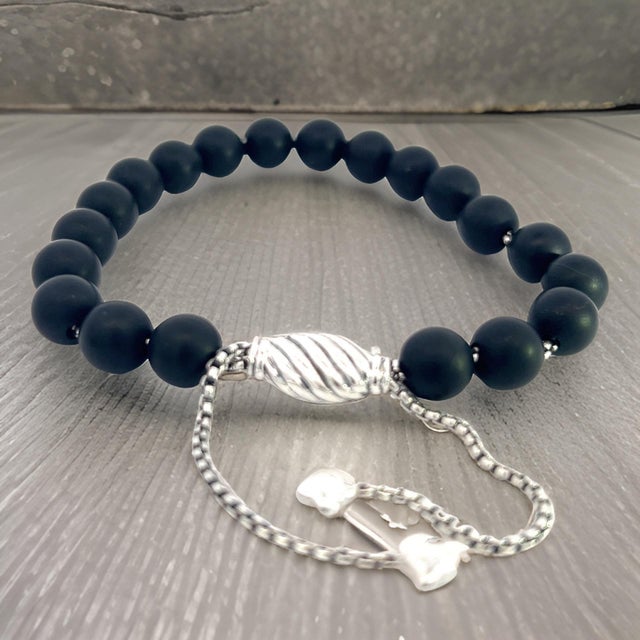 Silver 1990s David Yurman Authentic Estate Matte Onyx Beads Bracelet 6.6 - 8.5" Silver 8 mm For Sale - Image 8 of 11