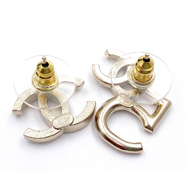 Chanel Chanel Gold CC Crystal 5 Asymmetrical Piercing Earrings, Pair For Sale - Image 4 of 4