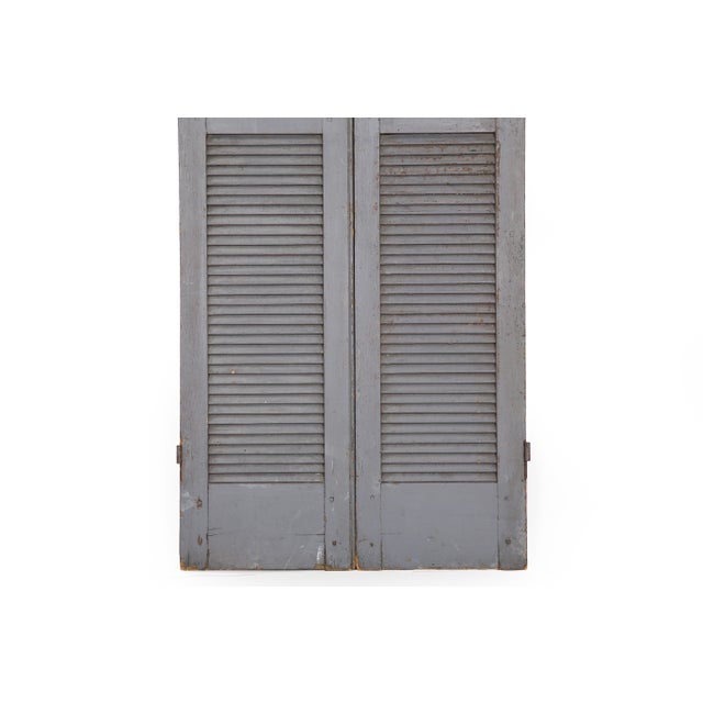 Paint Pair of Weathered Gray-Painted Arched Dome Louvered Doors, 19th Century For Sale - Image 7 of 17
