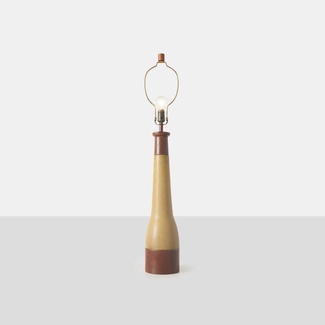 Mid-Century Modern 1950s Matte Olive Stoneware Table Lamp by Gordon & Jane Martz For Sale - Image 3 of 7