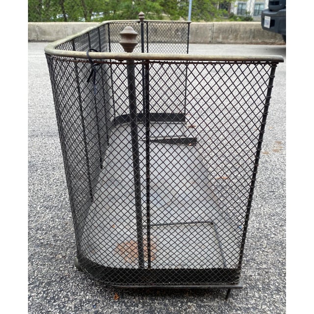 English Early 19th Century Brass and Metal Nursery Fireplace Fender For Sale - Image 3 of 6