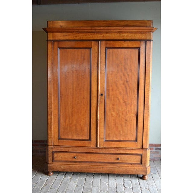 Antique Cabinet in Cherry Wood, 1800s For Sale - Image 9 of 10
