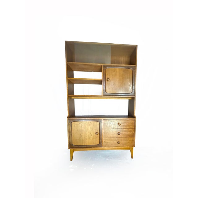 Brown Vintage Stateroom Teak Room Divider and Display Cabinet from Stonehill, 1960s For Sale - Image 8 of 17