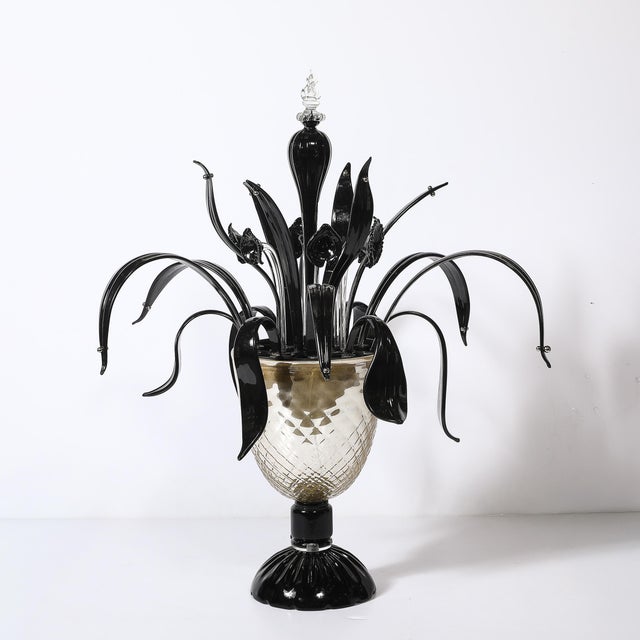 Mid-Century Expansive Leaf Form Handblown Murano Glass & 24kt Gold Fleck Uplight For Sale In New York - Image 6 of 18