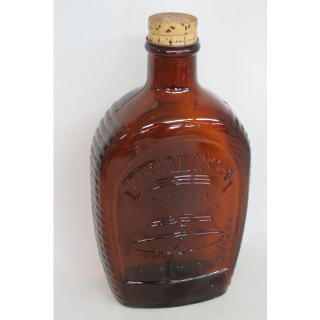 Log Cabin Syrup Bottle 1776 Bicentennial 1976 Amber Glass Flask With Cap 4693b For Sale In Miami - Image 6 of 14