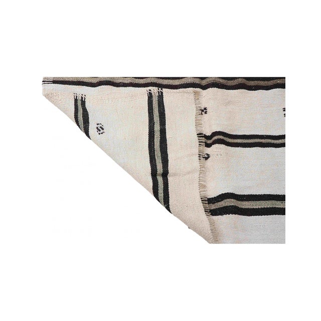1960s Embroidered Hemp Vintage Kilim Rug - 5`1" X 9`6" For Sale - Image 5 of 6