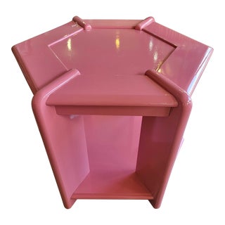 Mid 20th Century Vintage Lane Lacquered Hexagon Pink End Table For Sale