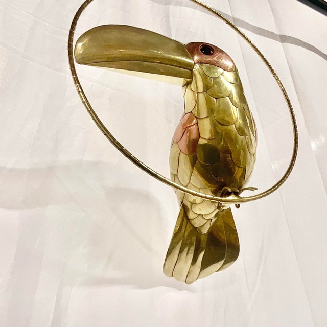 Sergio Bustamante Cinco De Mayo - 1970s Vintage Mexican Folk Art Sergio Bustamante Attributed Brass-Copper Toucan Sculpture. For Sale - Image 4 of 12