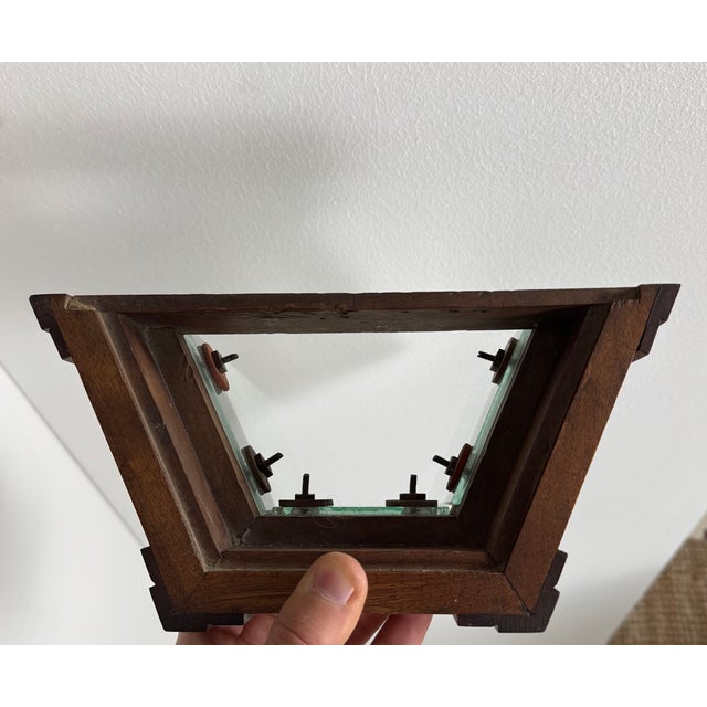 Art Deco Modernist Wall Sconce in Oak and Frosted Glass, France, 1930 For Sale - Image 10 of 14