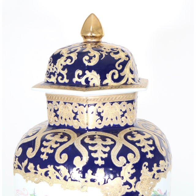 Ceramic 1970s Large Chinese Vase With the Qianlong Mark For Sale - Image 7 of 12