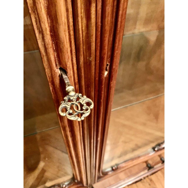 Italian Walnut Burl Chippendale Display Cabinet, 1960s For Sale - Image 6 of 7