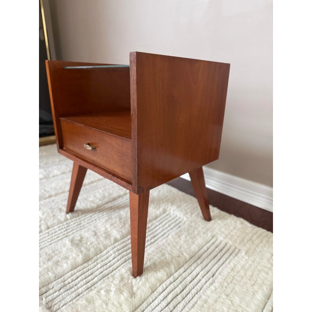 Brown Vintage Mid Century Mahogany Side Table by Mengel for Raymond Loewy For Sale - Image 8 of 12