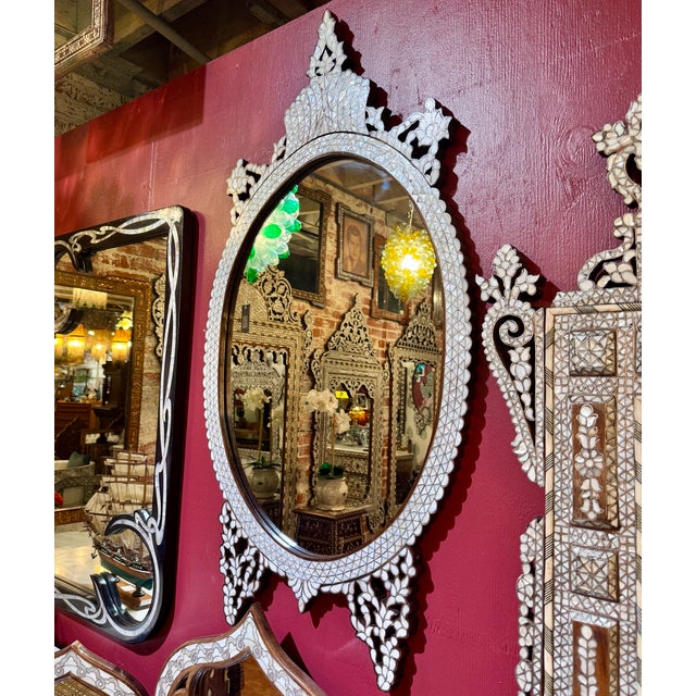 Contemporary 1990s Oval Shaped White Mother of Pearl Inlaid Mirror For Sale - Image 3 of 6
