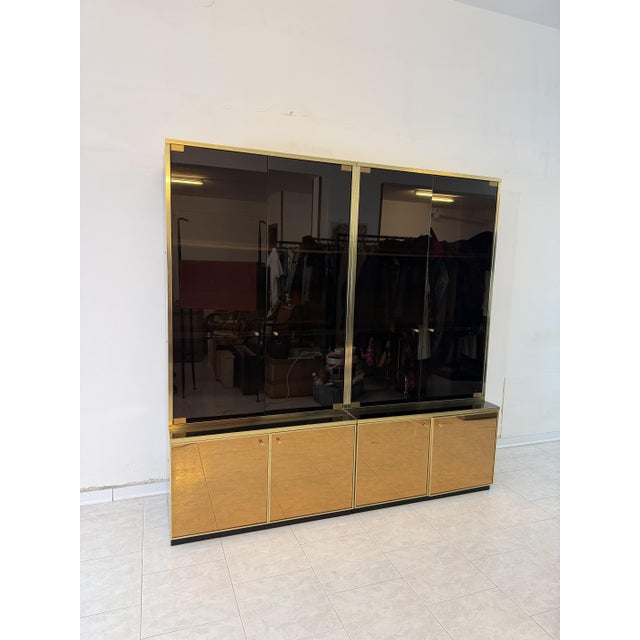1970s Display Cases in Brass Gold and Smoked Mirrored Glass attributed to Renato Zevi, 1970, Set of 2 For Sale - Image 5 of 8