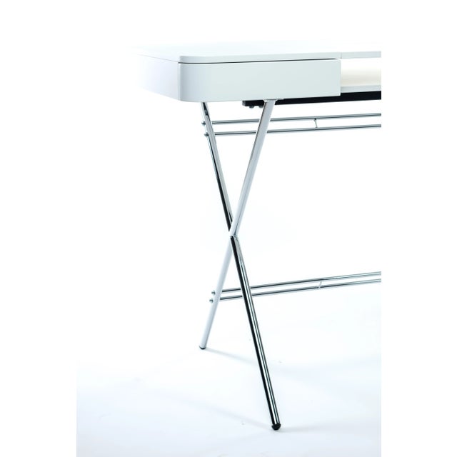 Cosimo Desk with White Mat Lacquered Top & Chrome Frame by Marco Zanuso Jr. for Adentro, 2017 For Sale - Image 6 of 14