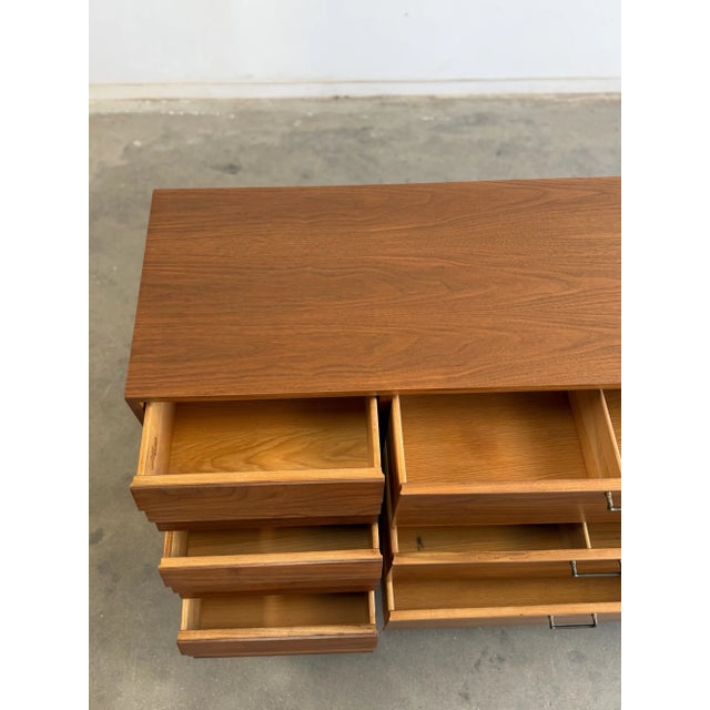 1960s 1960s Walnut Dresser With Brass Accents by American of Martinsville For Sale - Image 5 of 11