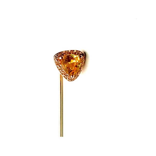 14k Yellow Gold Halo Diamond Pin Featuring a Triangular Ceylon Yellow Sapphire For Sale In New York - Image 6 of 9