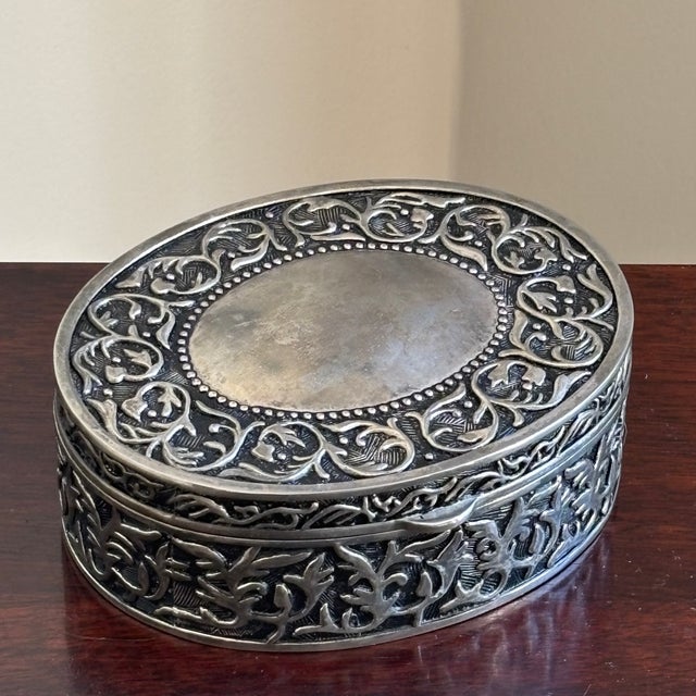 Vintage Silver-Plated Oval Jewelry Box With Blue Velvet Lining & Ornate Foliate Relief For Sale - Image 9 of 12