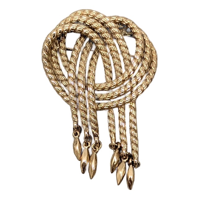 Vintage 1960s Signed Monet Goldtone Fringe Brooch For Sale