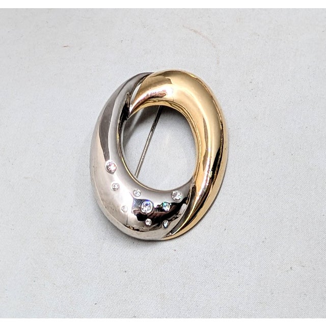 Vintage 1980s Signed Courreges Paris Rhodium Plate & Goldtone Clear Rhinestone O Brooch For Sale - Image 11 of 12