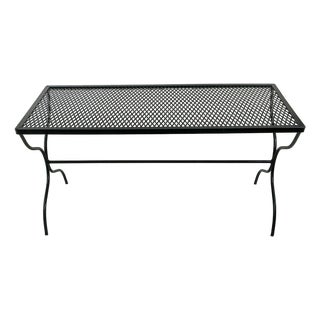 Mid-Century Atomic Mesh Salterini Style Boho Chic Outdoor Coffee Table, Newly Painted. For Sale