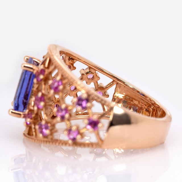 Metal 1.4Ct Statement Tanzanite Ring With Pink Sapphire Accents: Solid 14k Gold, 8x6mm, Size 6.75 For Sale - Image 7 of 7