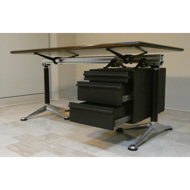 Desk by Bruce Burdick for Herman Miller, 1980 For Sale - Image 12 of 18